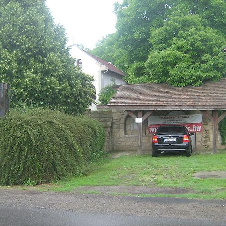 Myrtus Pince és Vendégház Tarcal Esterno foto